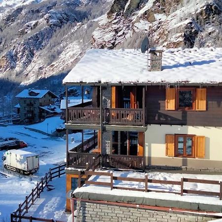 Appartamentinid Valtournenche Exterior foto
